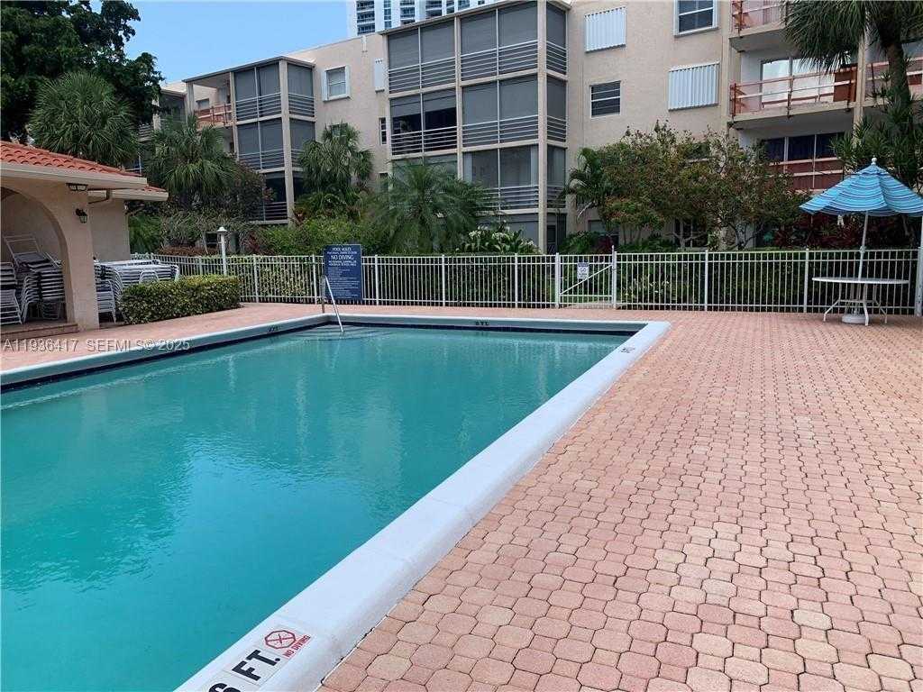Small Image of 1541 SOUTH OCEAN BLVD #317, Lauderdale By The Sea Number 8