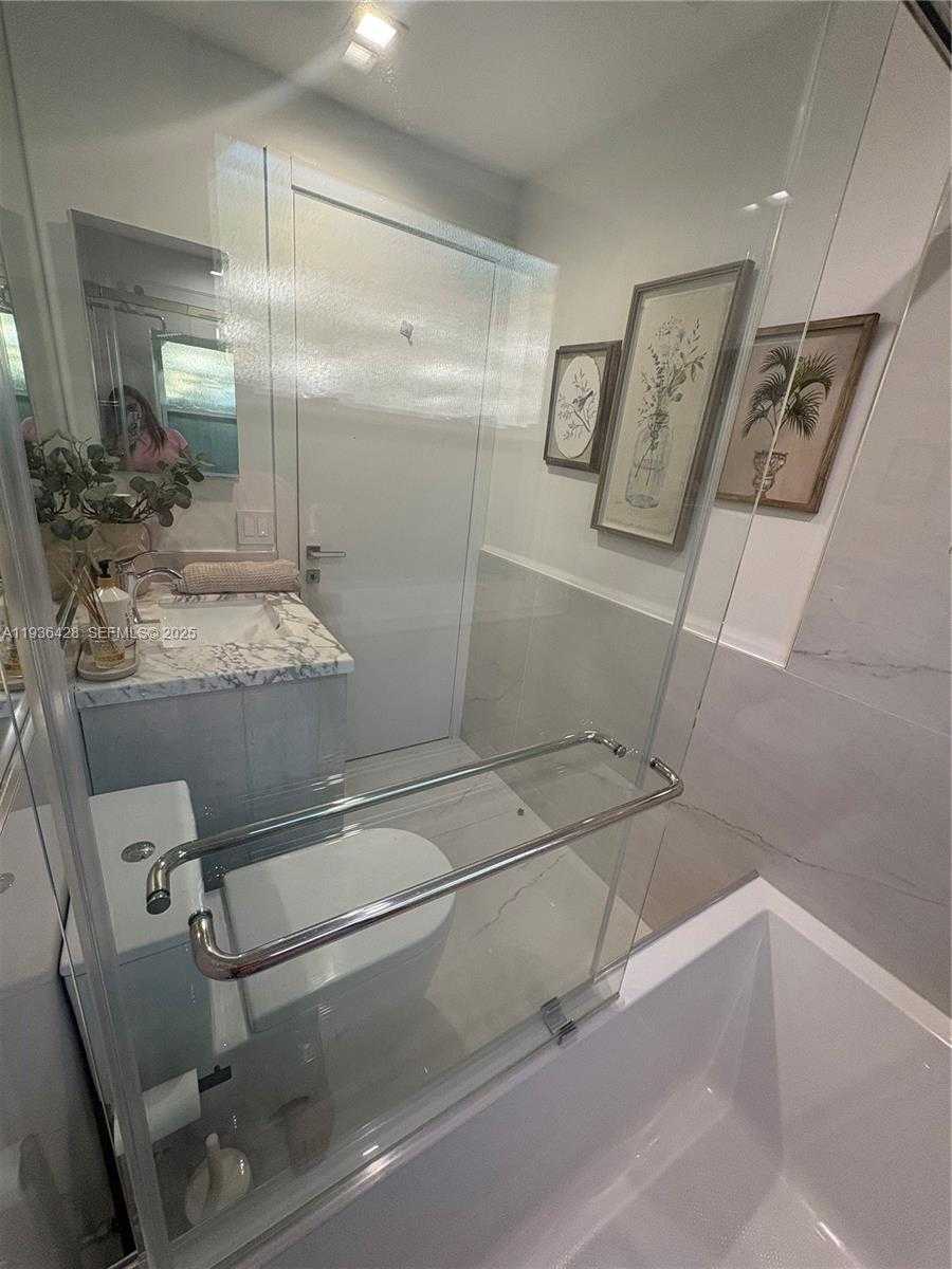 Imagen de Pequeño Objeto