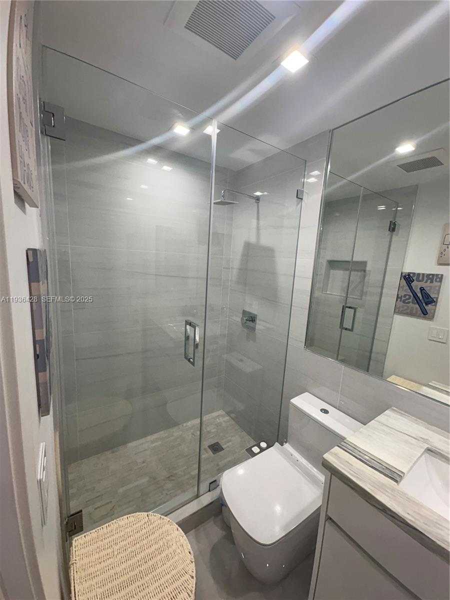 Imagen de Pequeño Objeto