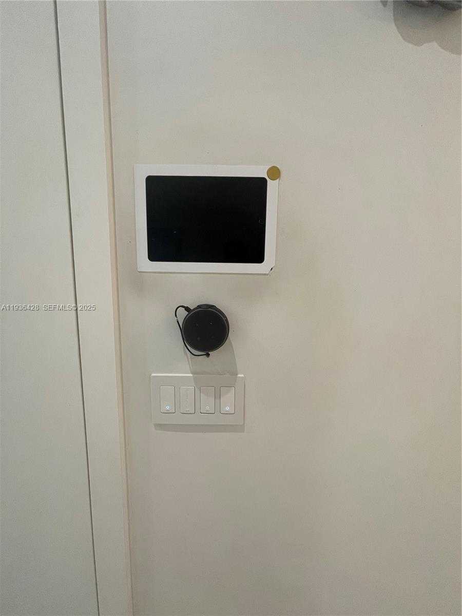 Imagen de Pequeño Objeto