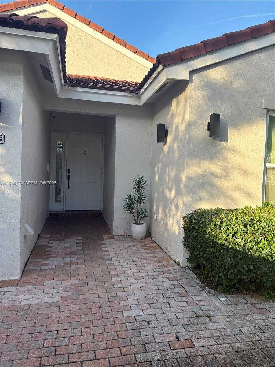 Imagen de Pequeño Objeto