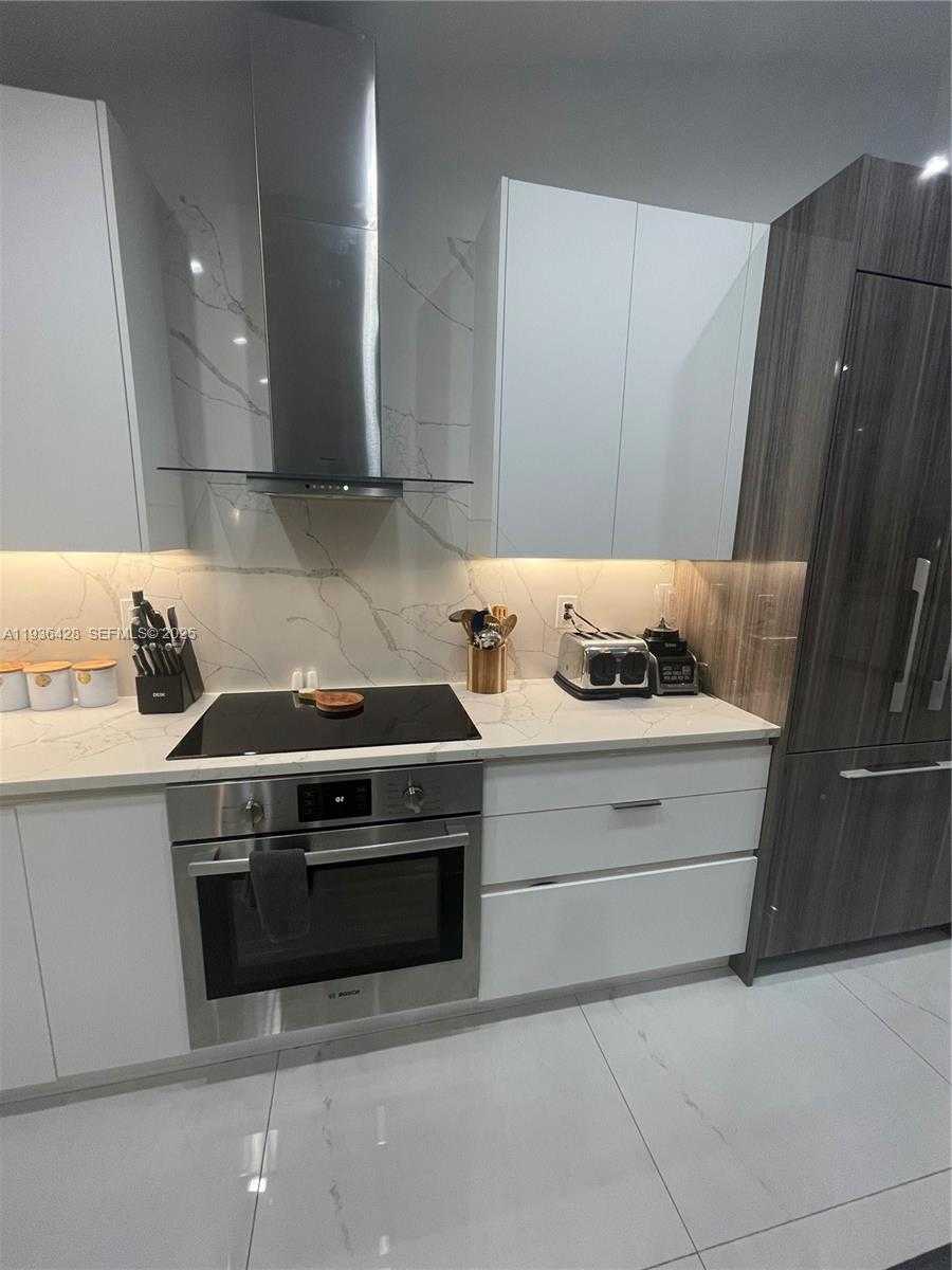 Imagen de Pequeño Objeto