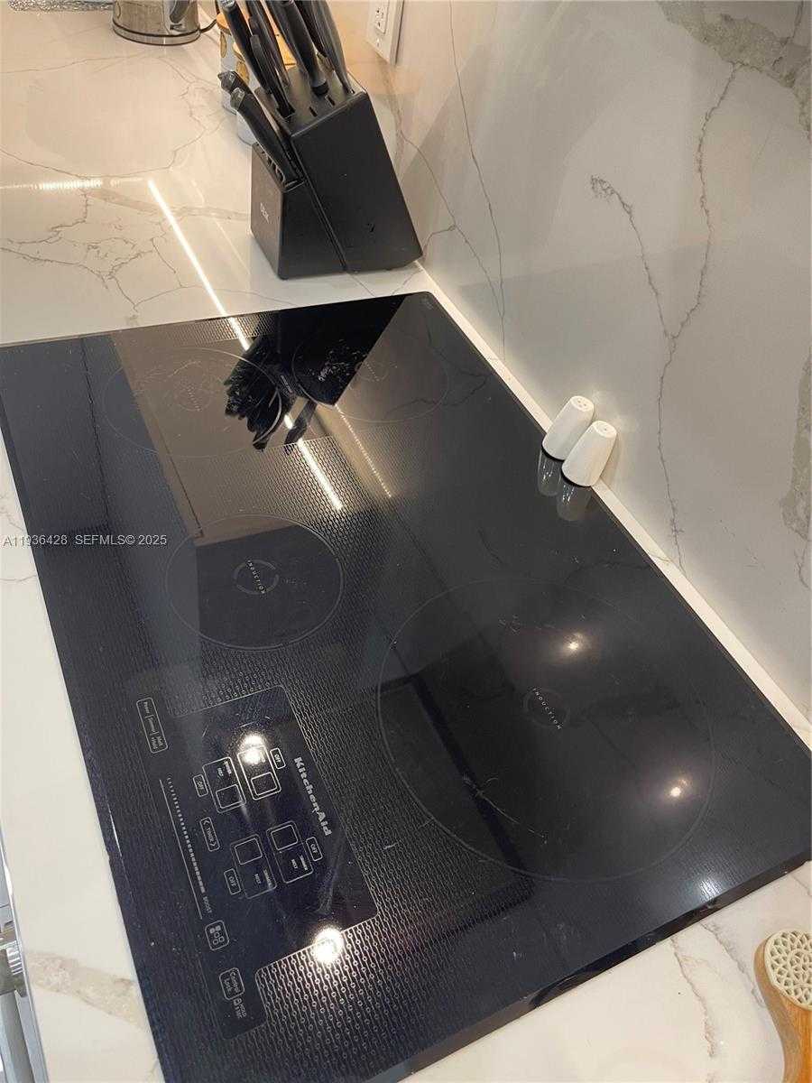 Imagen de Pequeño Objeto