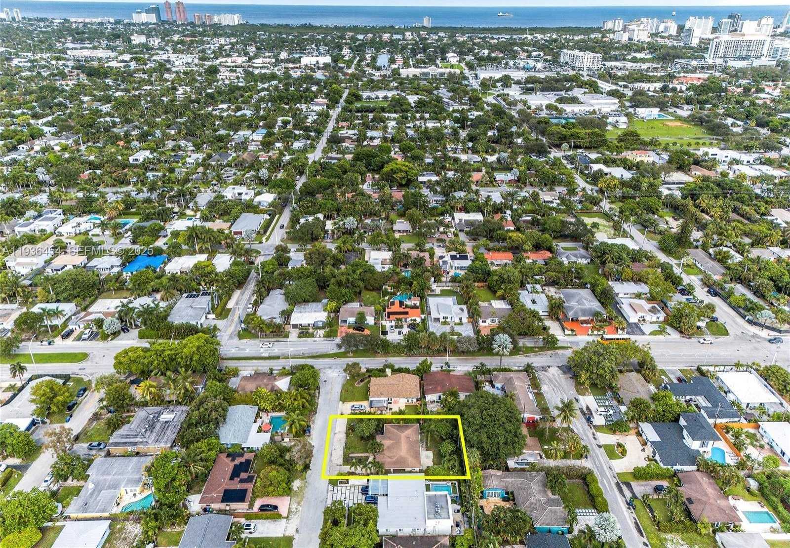 Small Image of 1412 NORTH EAST 14TH PL, Fort Lauderdale Number 15