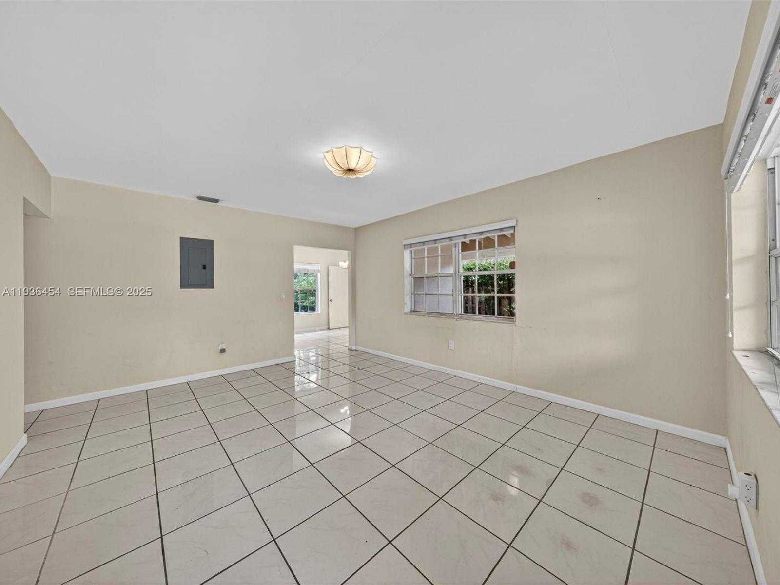 Small Image of 1412 NORTH EAST 14TH PL, Fort Lauderdale Number 3