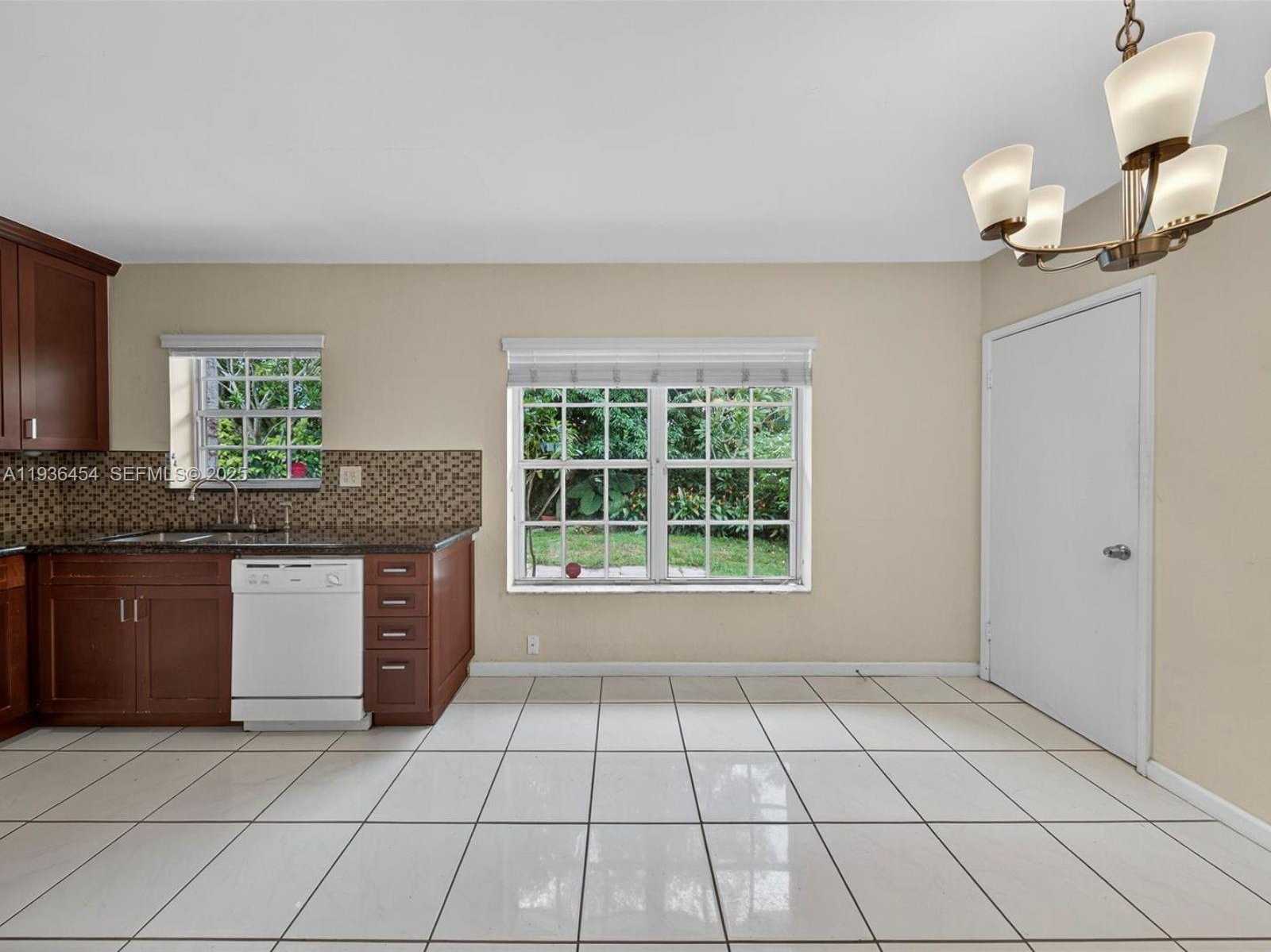 Small Image of 1412 NORTH EAST 14TH PL, Fort Lauderdale Number 4