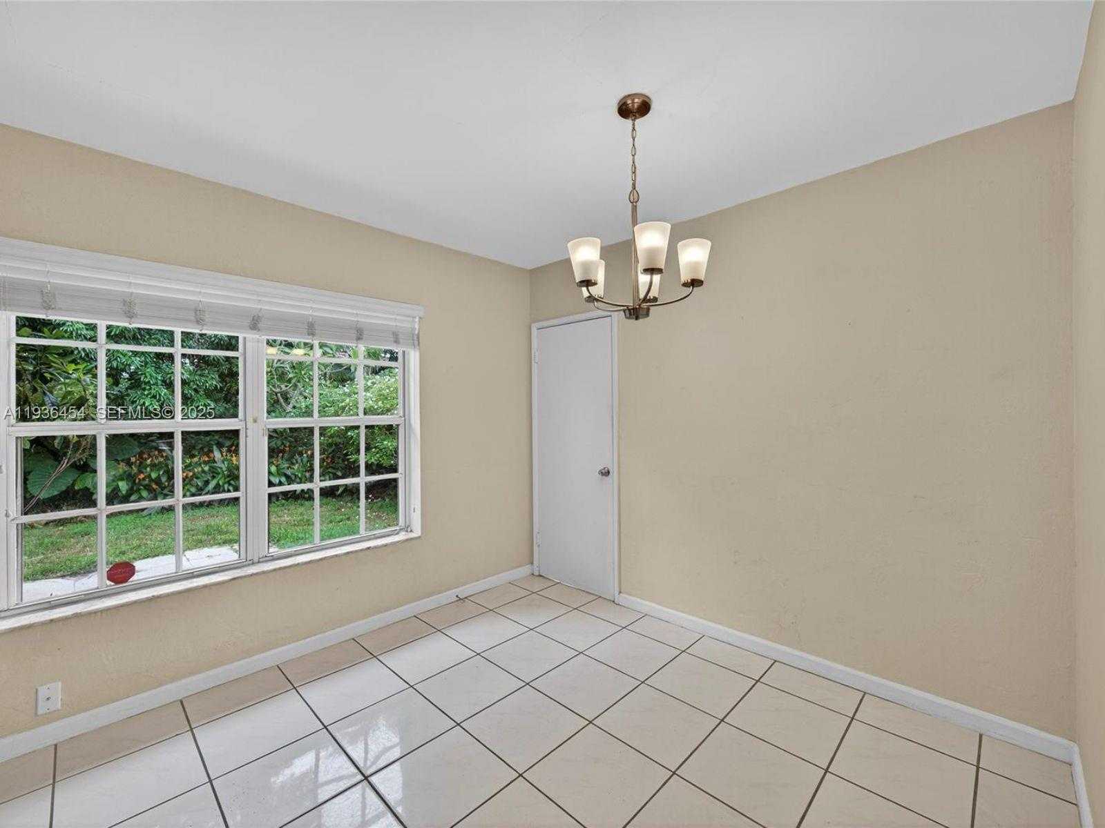 Small Image of 1412 NORTH EAST 14TH PL, Fort Lauderdale Number 7