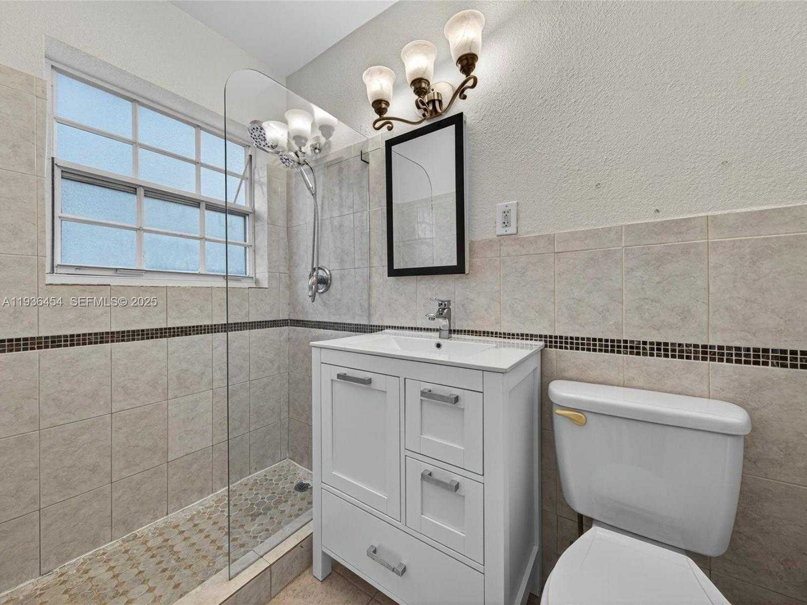 Small Image of 1412 NORTH EAST 14TH PL, Fort Lauderdale Number 9