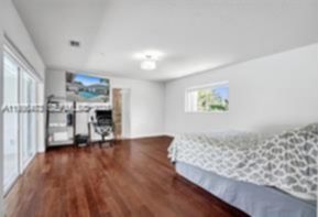 Small Image of 13015 BISCAYNE ISLAND TER, North Miami Number 31