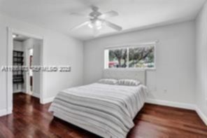 Small Image of 13015 BISCAYNE ISLAND TER, North Miami Number 39