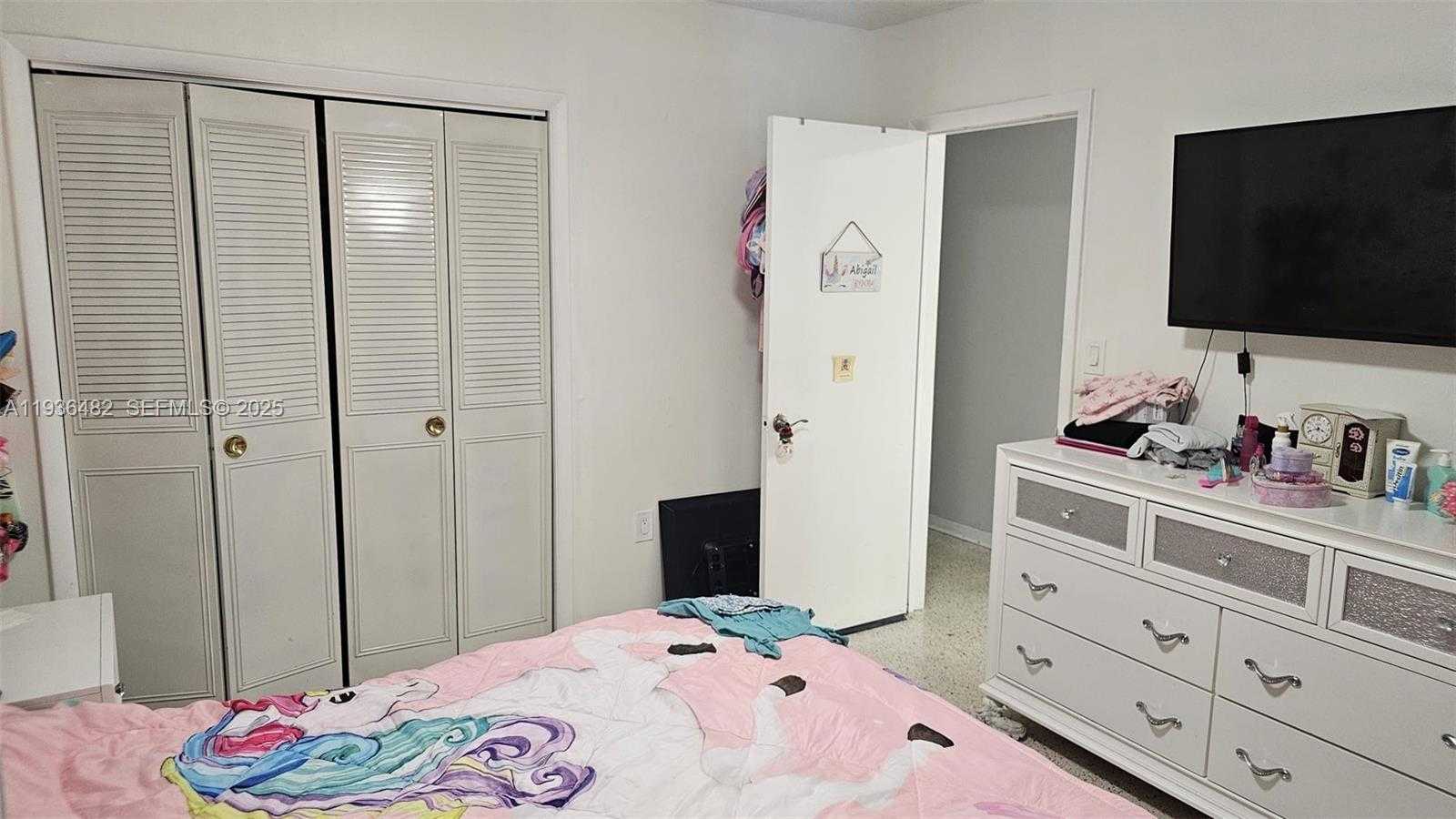 Small Image of 9721 SOUTH WEST 37TH TER #9721, Miami Number 11