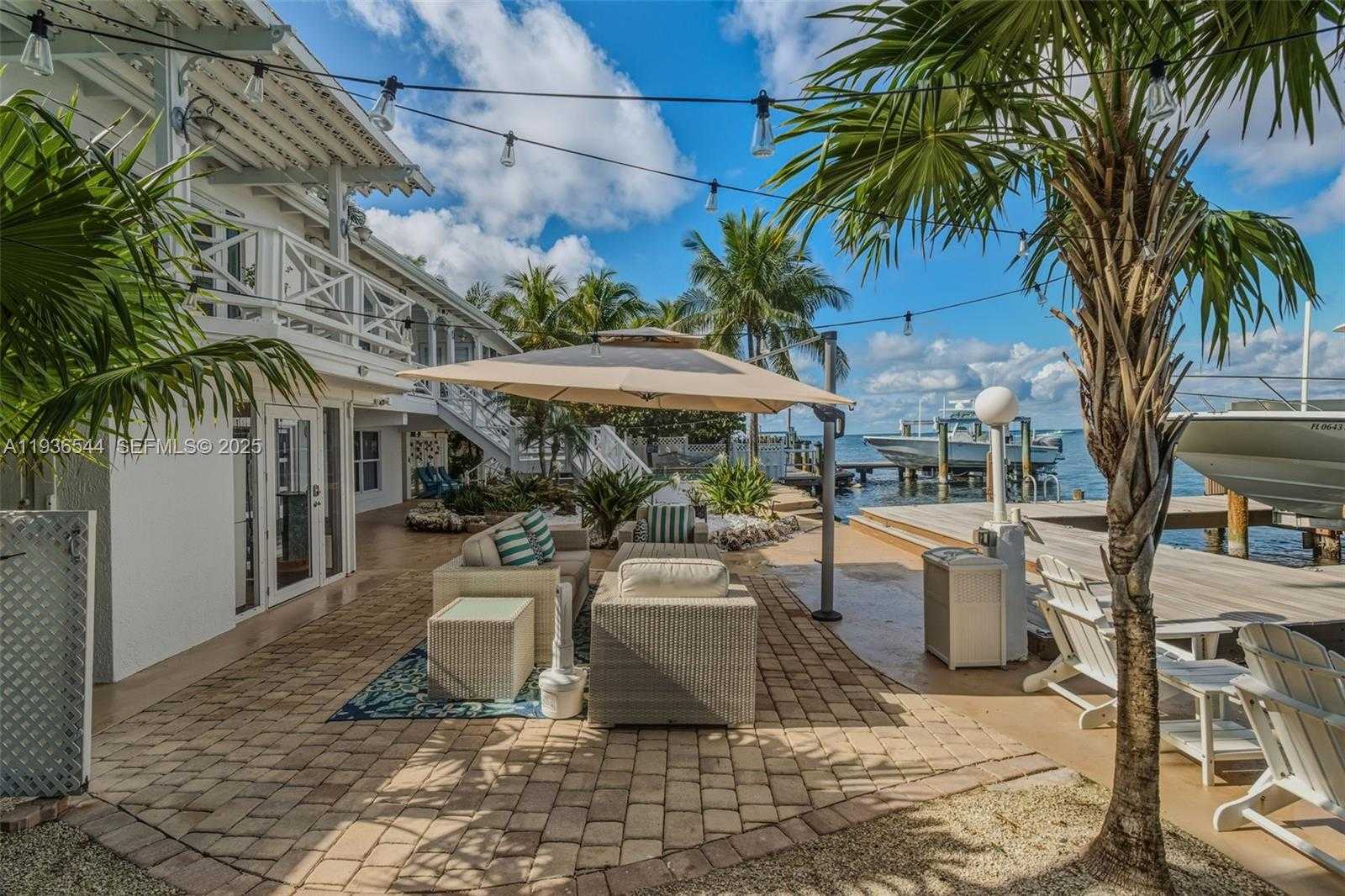 Small Image of 16 NORTH DR, Key Largo Number 17
