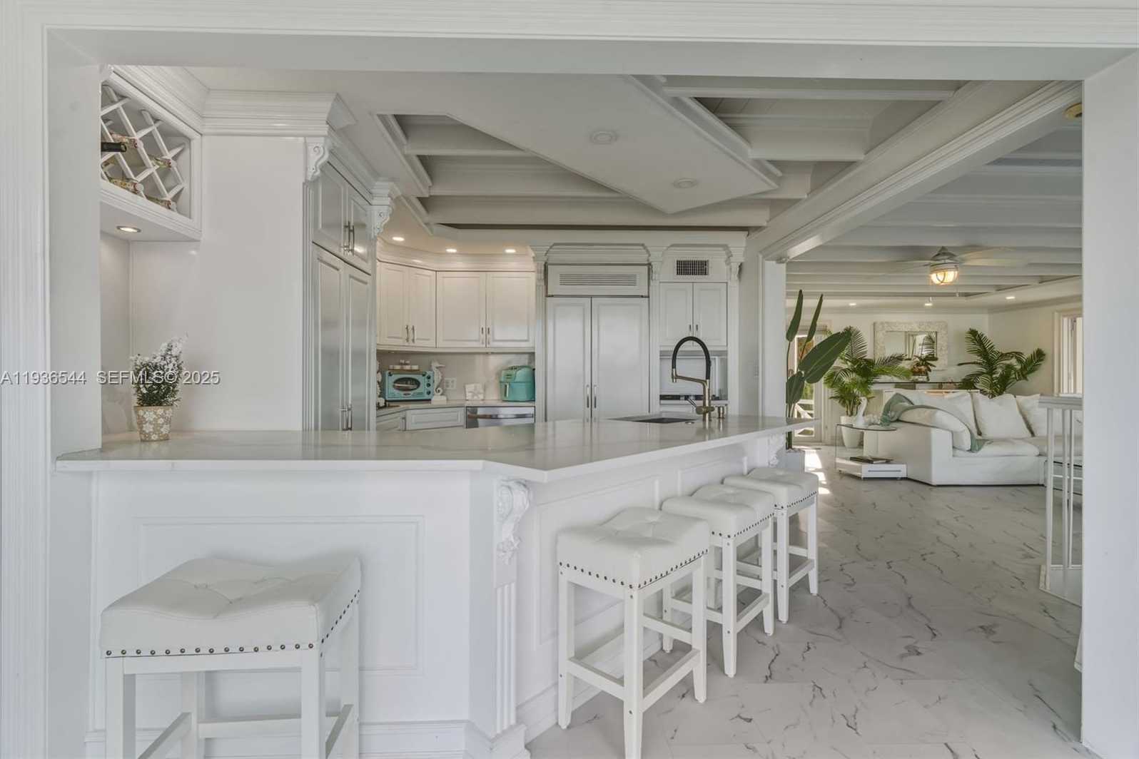 Small Image of 16 NORTH DR, Key Largo Number 42