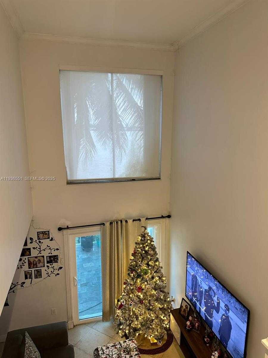 Small Image of 12531 NORTH WEST 7TH LN, Miami Number 19