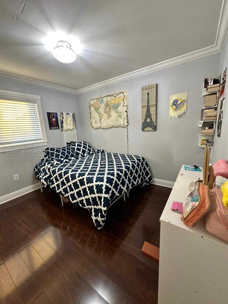 Small Image of 12531 NORTH WEST 7TH LN, Miami Number 24