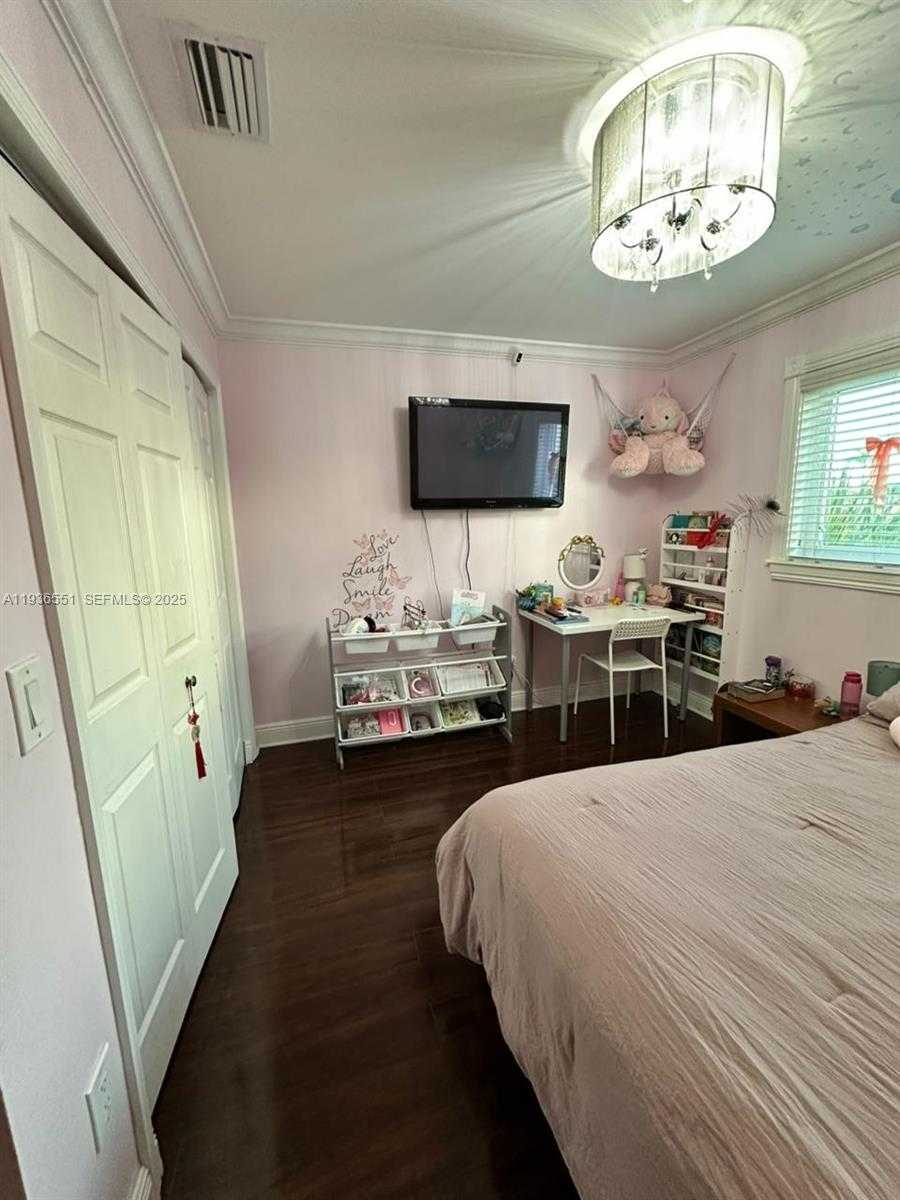 Small Image of 12531 NORTH WEST 7TH LN, Miami Number 27