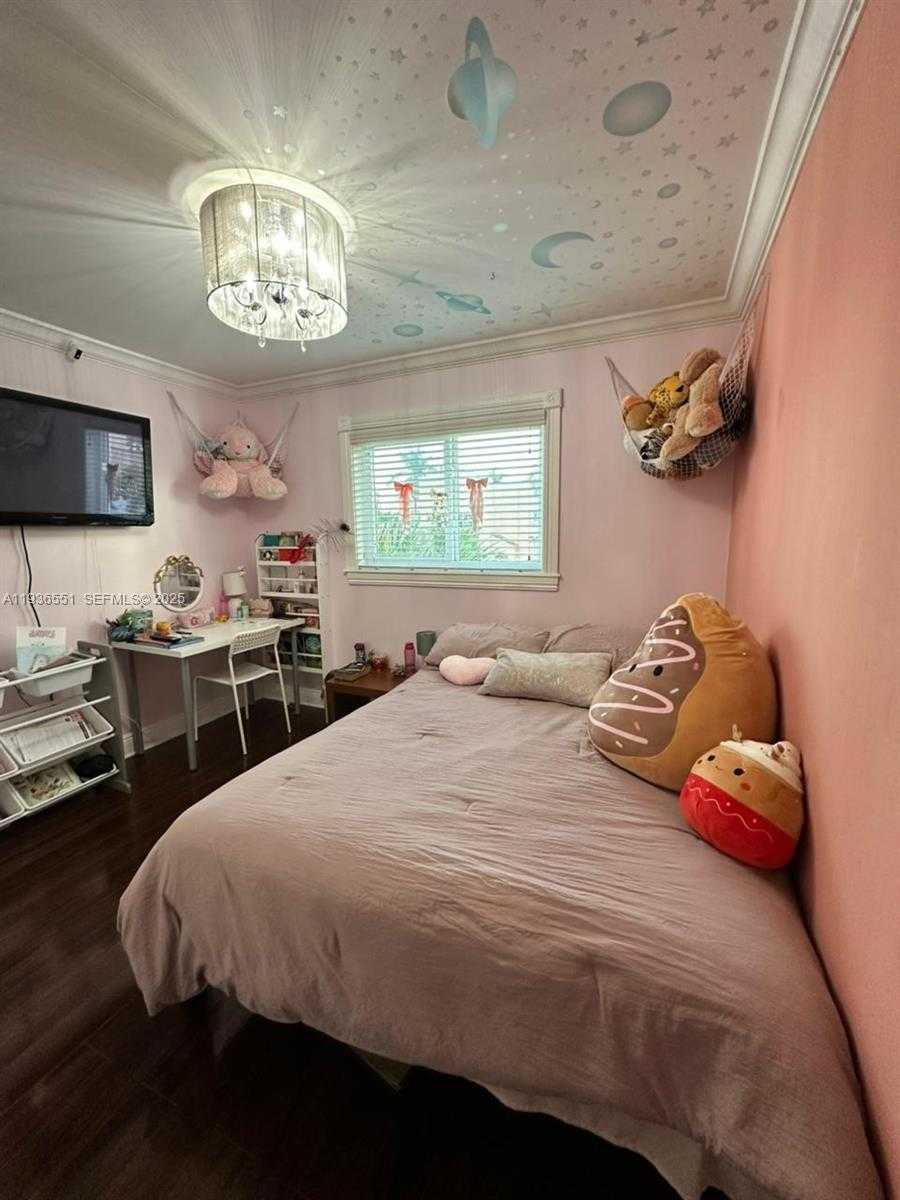 Small Image of 12531 NORTH WEST 7TH LN, Miami Number 28