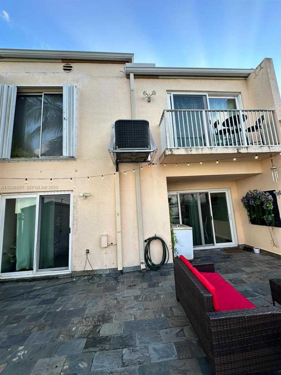 Small Image of 12531 NORTH WEST 7TH LN, Miami Number 34