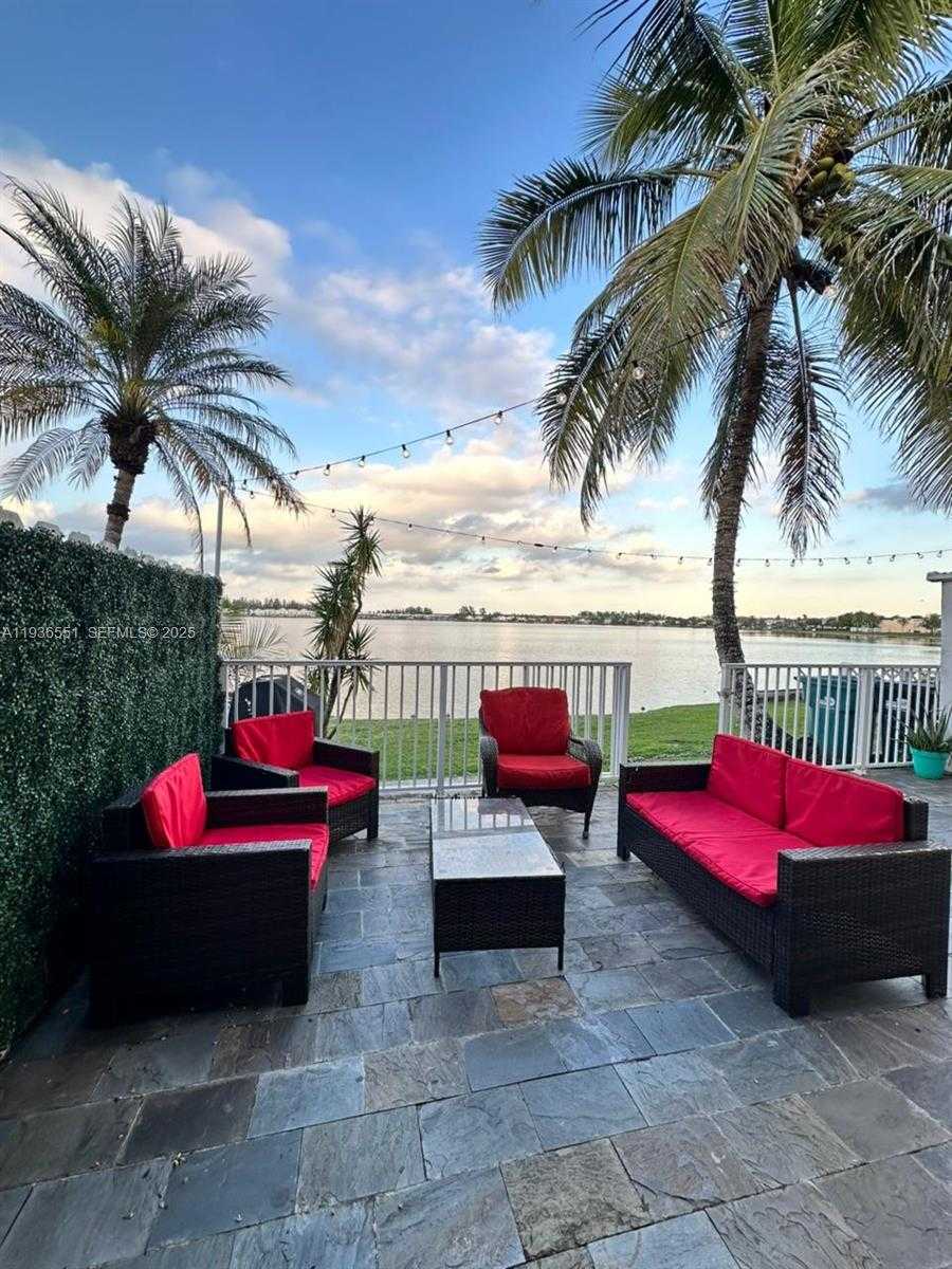 Small Image of 12531 NORTH WEST 7TH LN, Miami Number 35