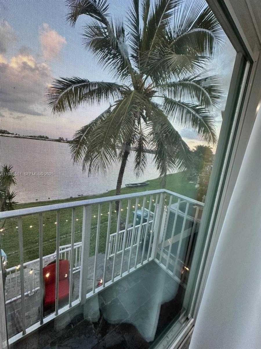 Small Image of 12531 NORTH WEST 7TH LN, Miami Number 53