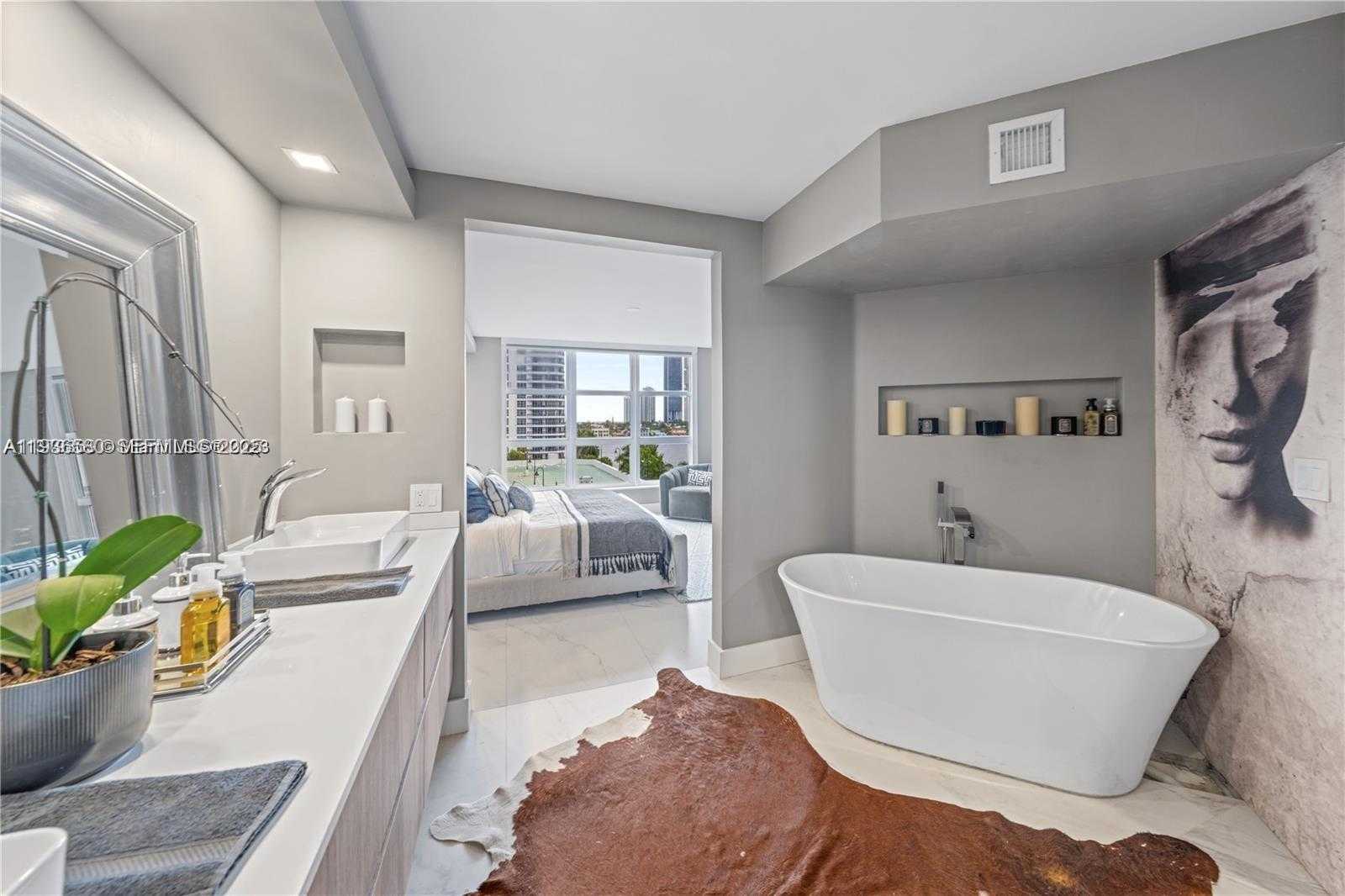 Small Image of 3530 MYSTIC POINTE DR #715, Aventura Number 17