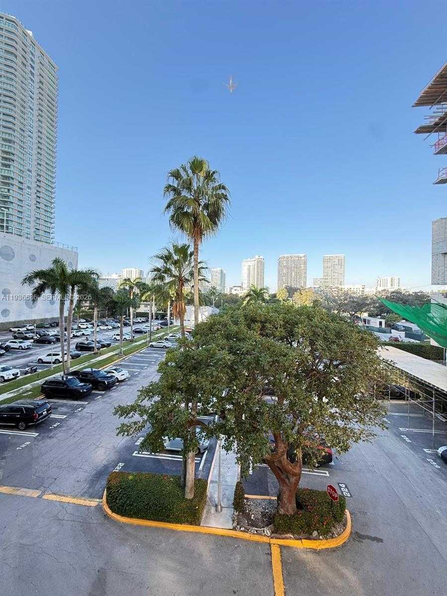 Small Image of 3301 NORTH EAST 5TH AVE #418, Miami Number 15