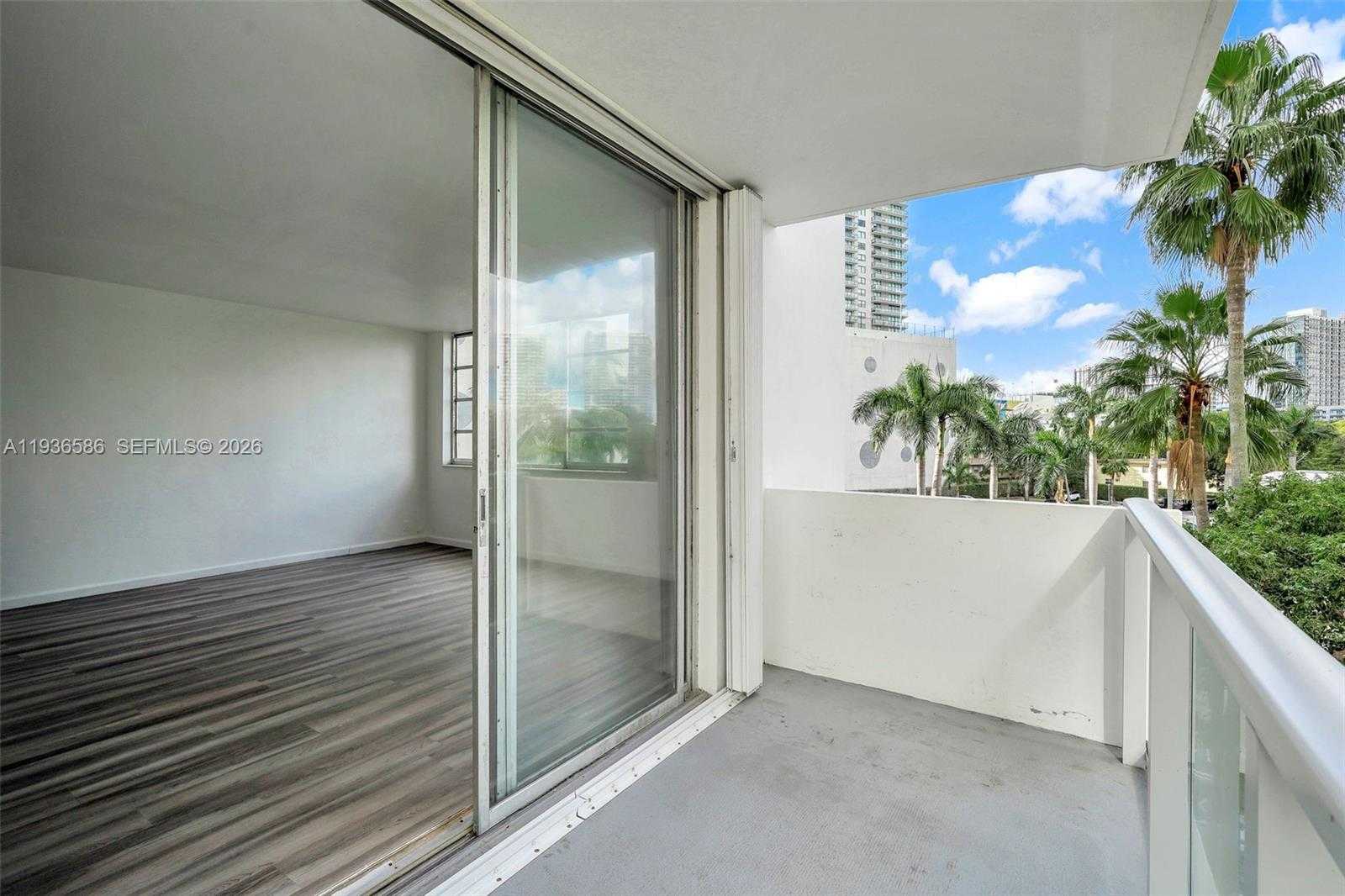 Small Image of 3301 NORTH EAST 5TH AVE #418, Miami Number 17