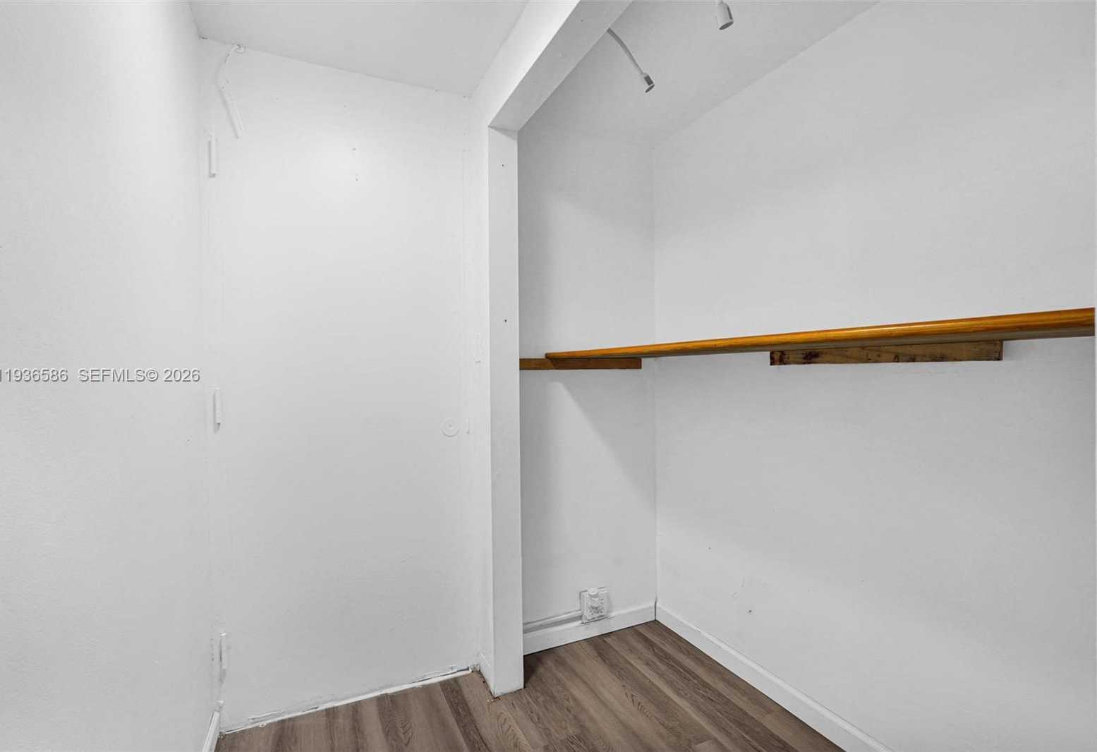 Small Image of 3301 NORTH EAST 5TH AVE #418, Miami Number 48