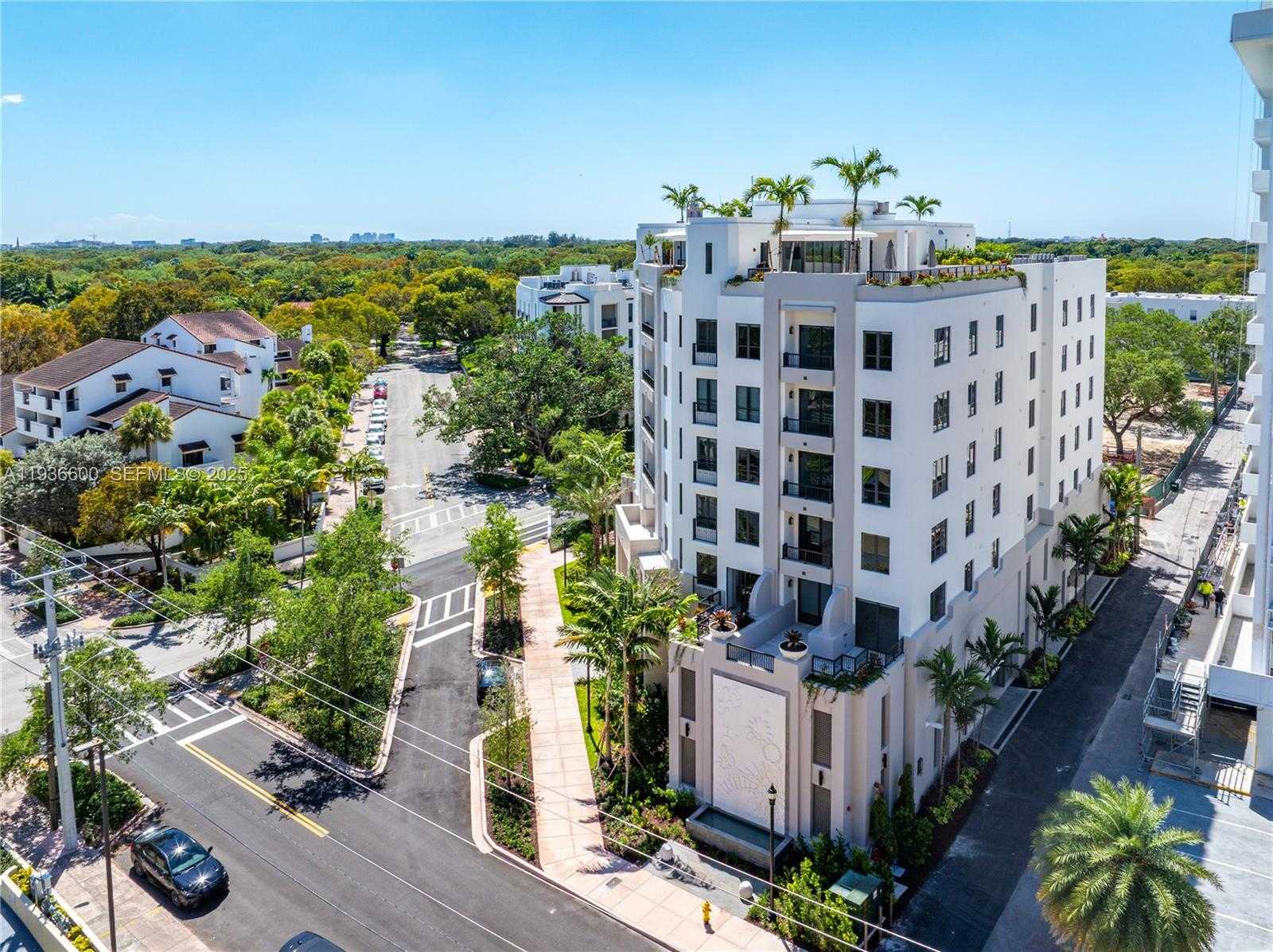 Small Image of 701 VALENCIA AVE #505, Coral Gables Number 1