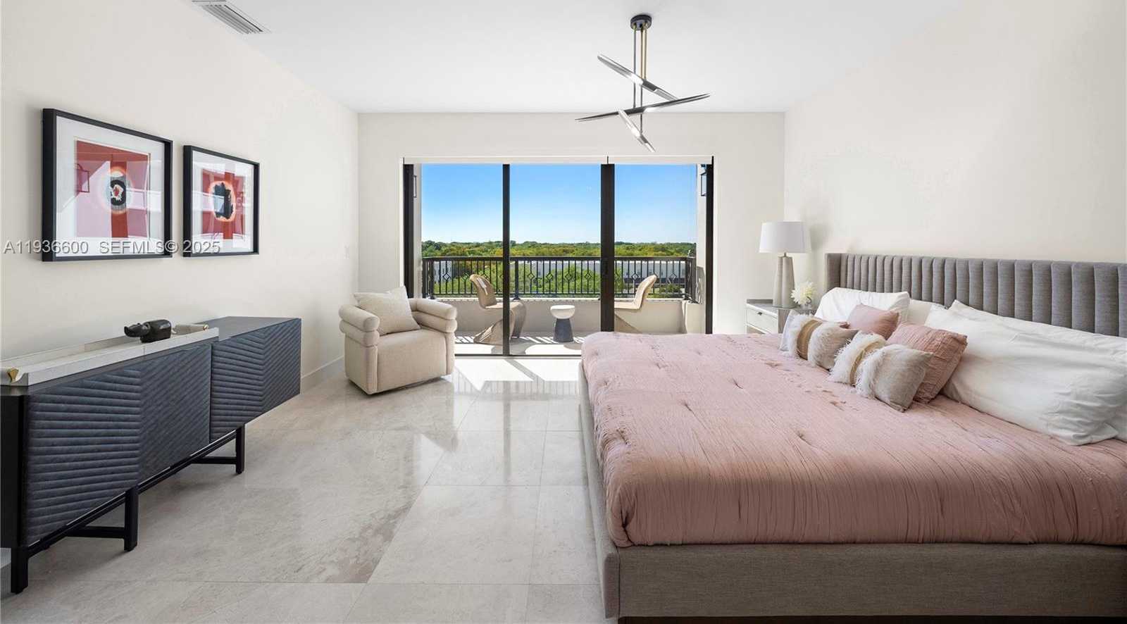 Small Image of 701 VALENCIA AVE #505, Coral Gables Number 18