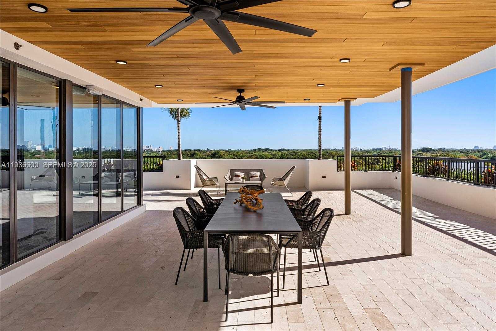 Small Image of 701 VALENCIA AVE #505, Coral Gables Number 25