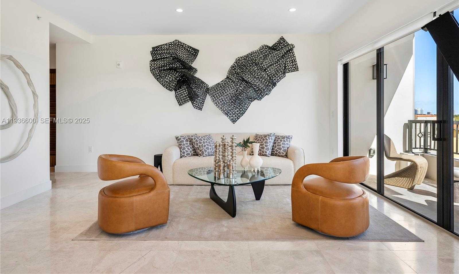 Small Image of 701 VALENCIA AVE #505, Coral Gables Number 5