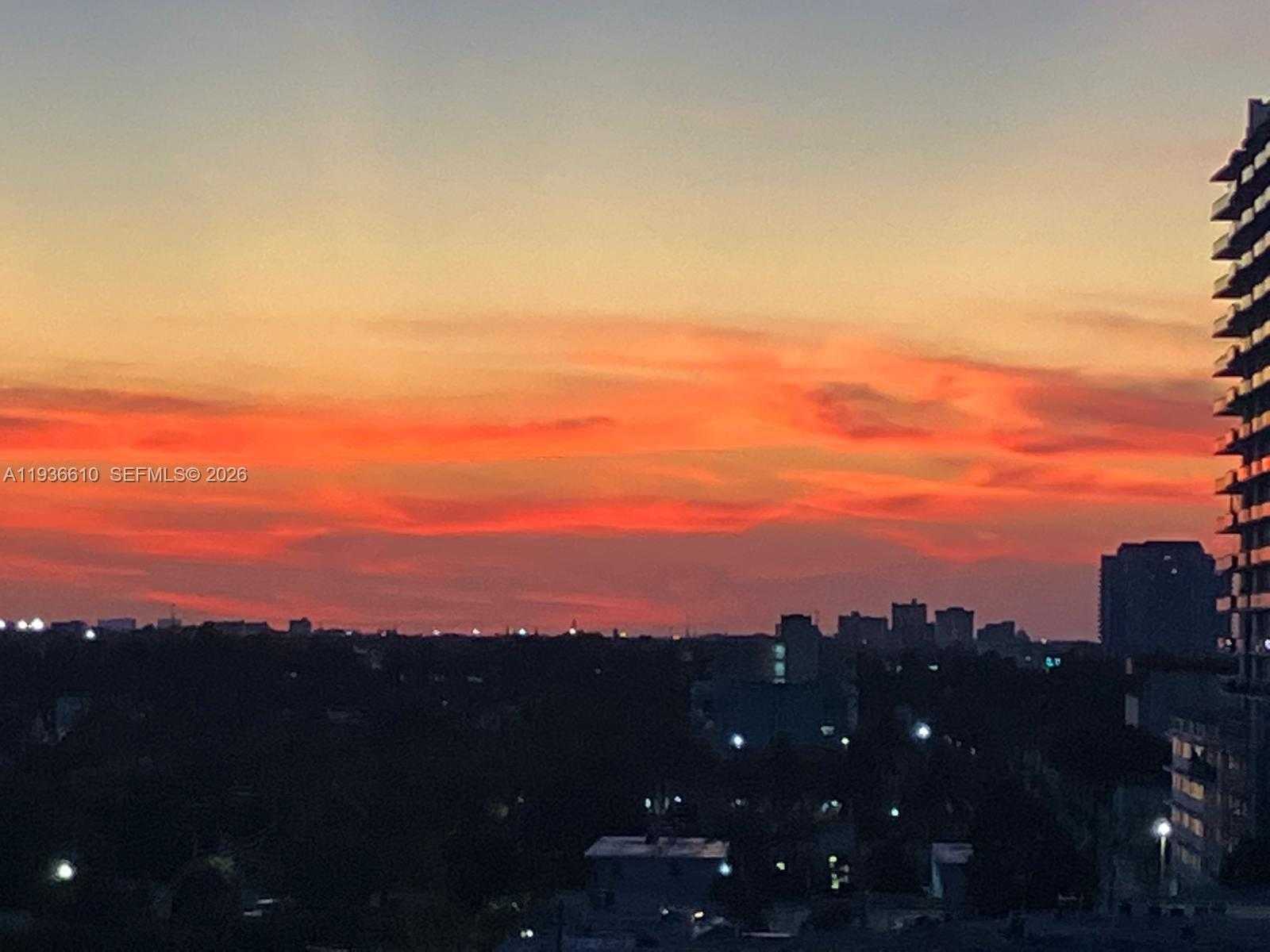 Small Image of 7601 EAST TREASURE DR #911, North Bay Village Number 30