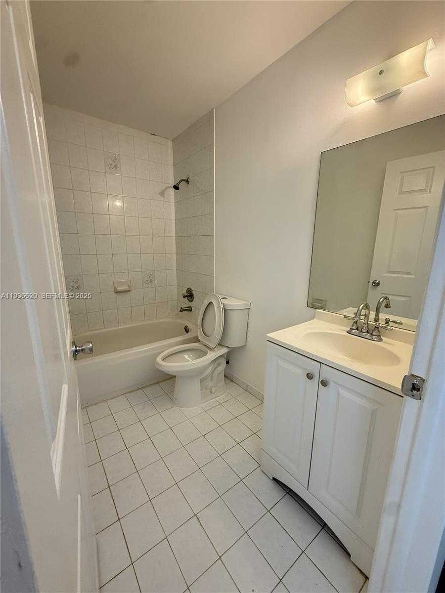 Small Image of 8851 NORTH WEST 119TH ST #4303, Hialeah Gardens Number 10