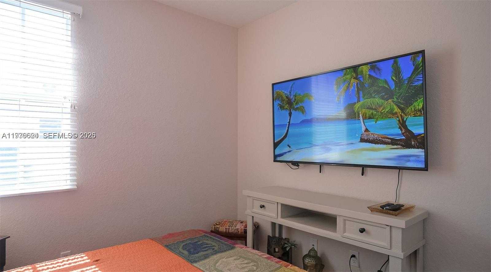 Small Image of 104 HARBORS WAY, Boynton Beach Number 32