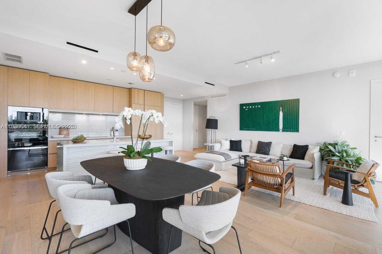 Small Image of 8701 COLLINS AVE #404, Miami Beach Number 4