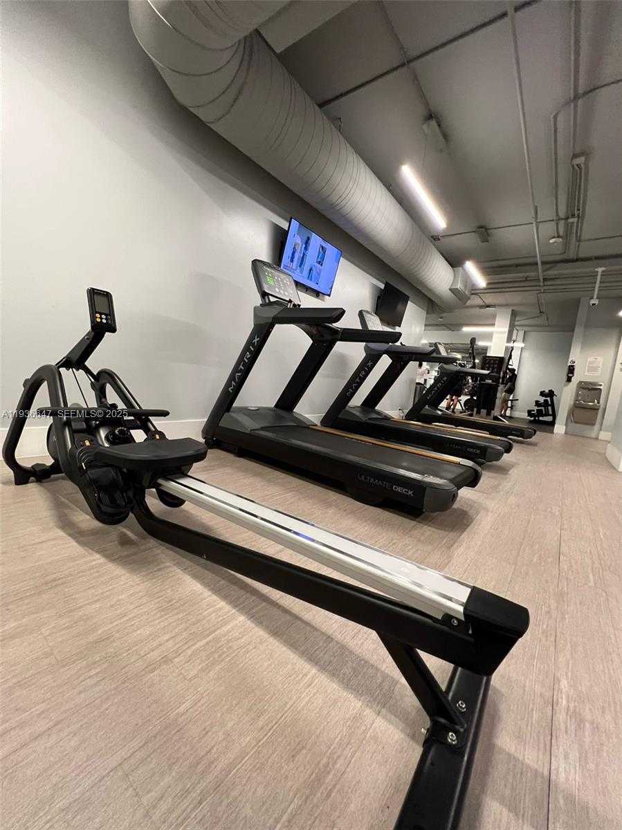 Small Image of 1901 BRICKELL AVE #B2106, Miami Number 12