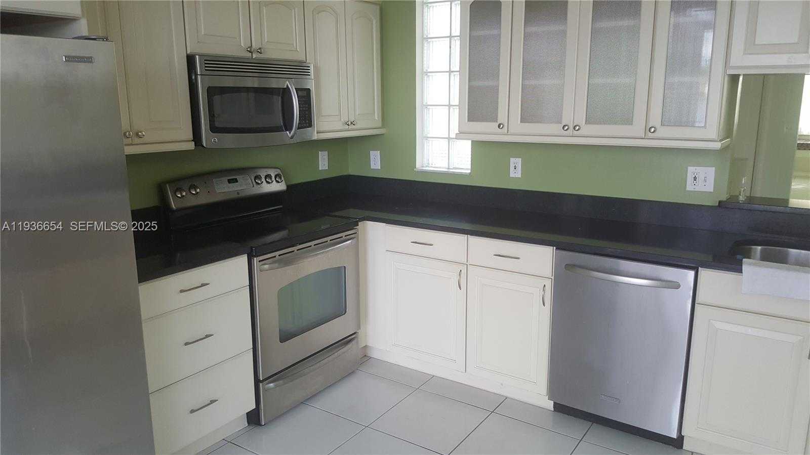 Small Image of 4908 SOUTH WEST 151ST AVE #1, Davie Number 22