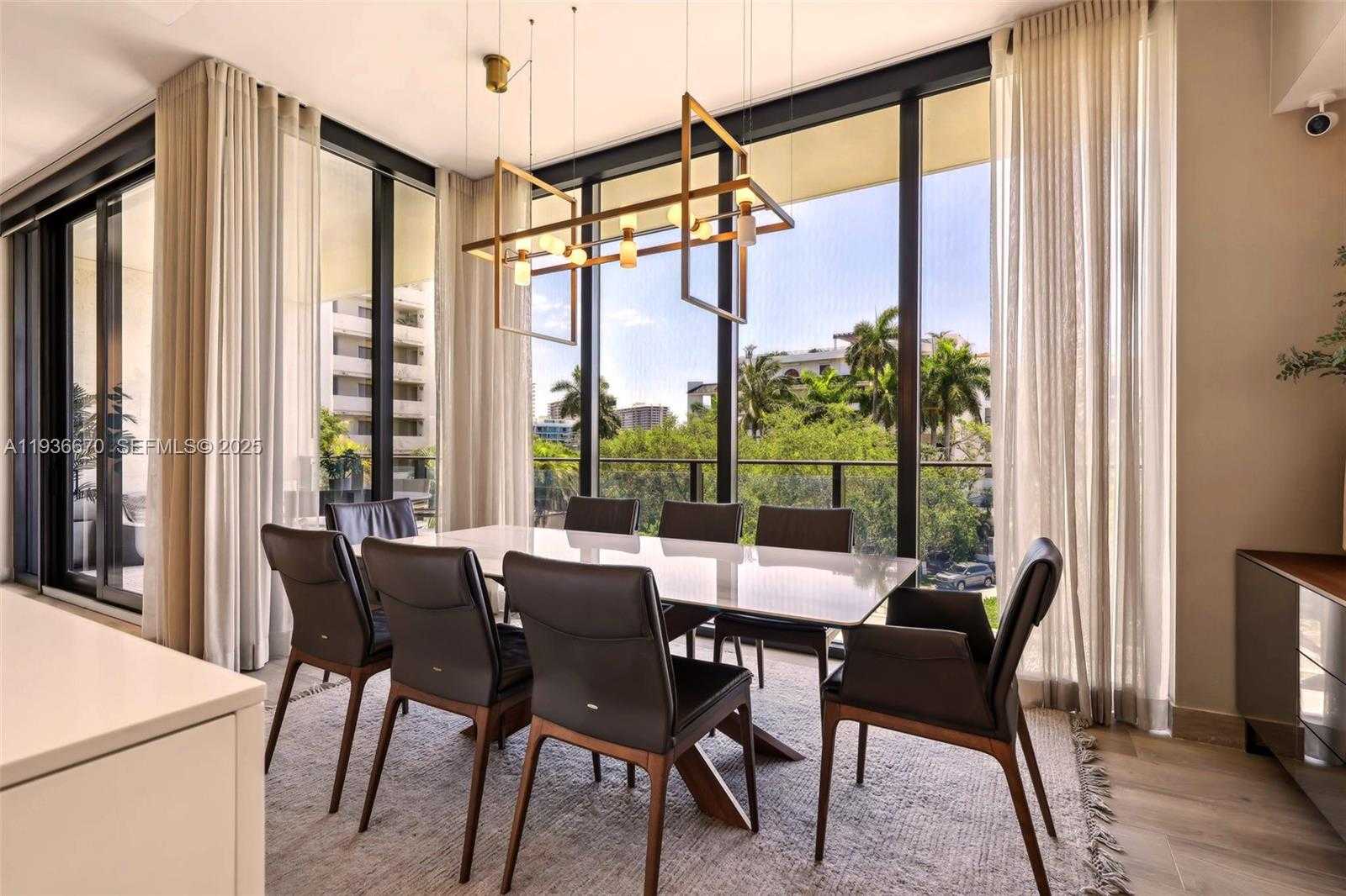 Small Image of 3581 EAST GLENCOE ST #309, Miami Number 5