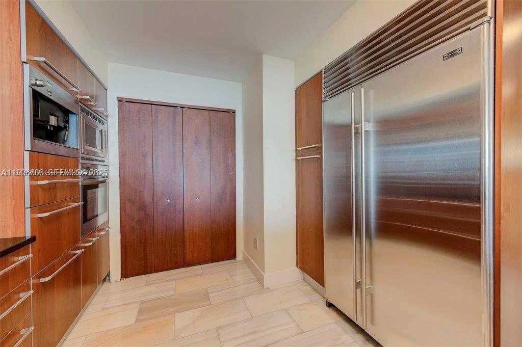 Small Image of 1331 BRICKELL BAY DR #903, Miami Number 15