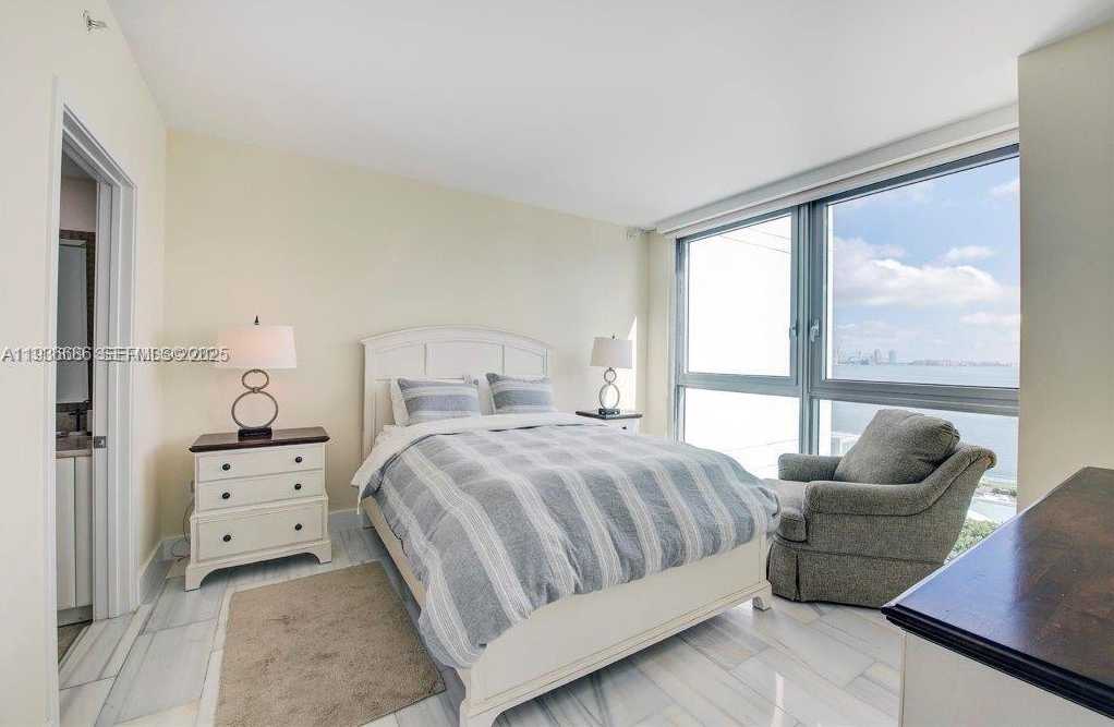 Small Image of 1331 BRICKELL BAY DR #903, Miami Number 18