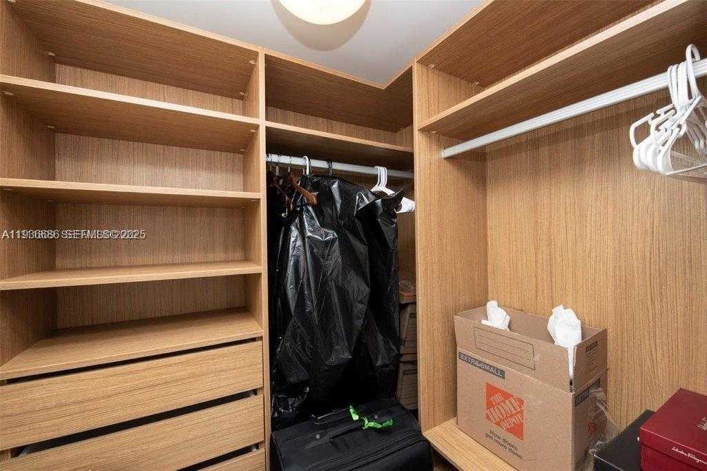 Small Image of 1331 BRICKELL BAY DR #903, Miami Number 28