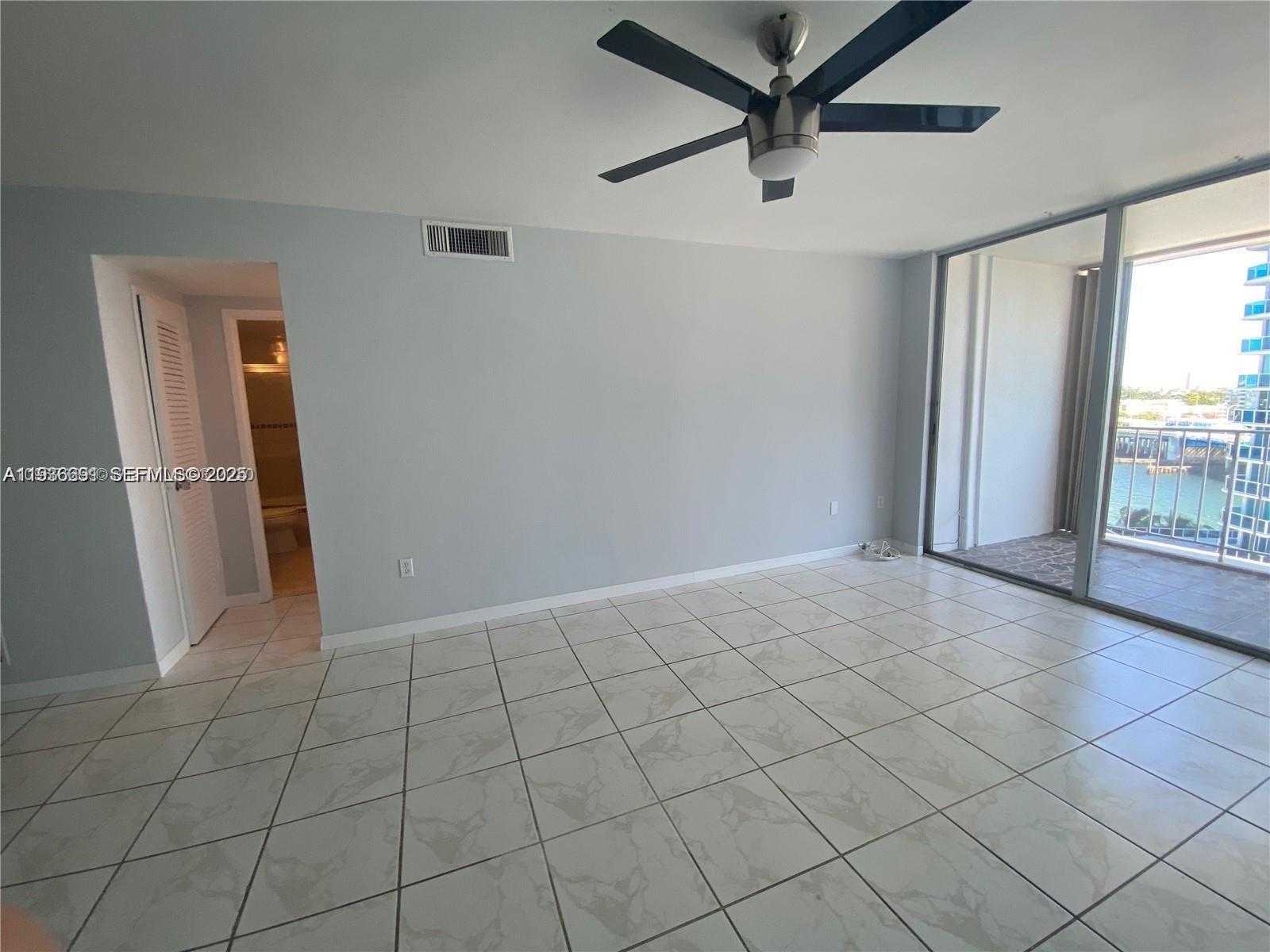 Small Image of 1865 EAST 79TH ST CSWY #10M, North Bay Village Number 5