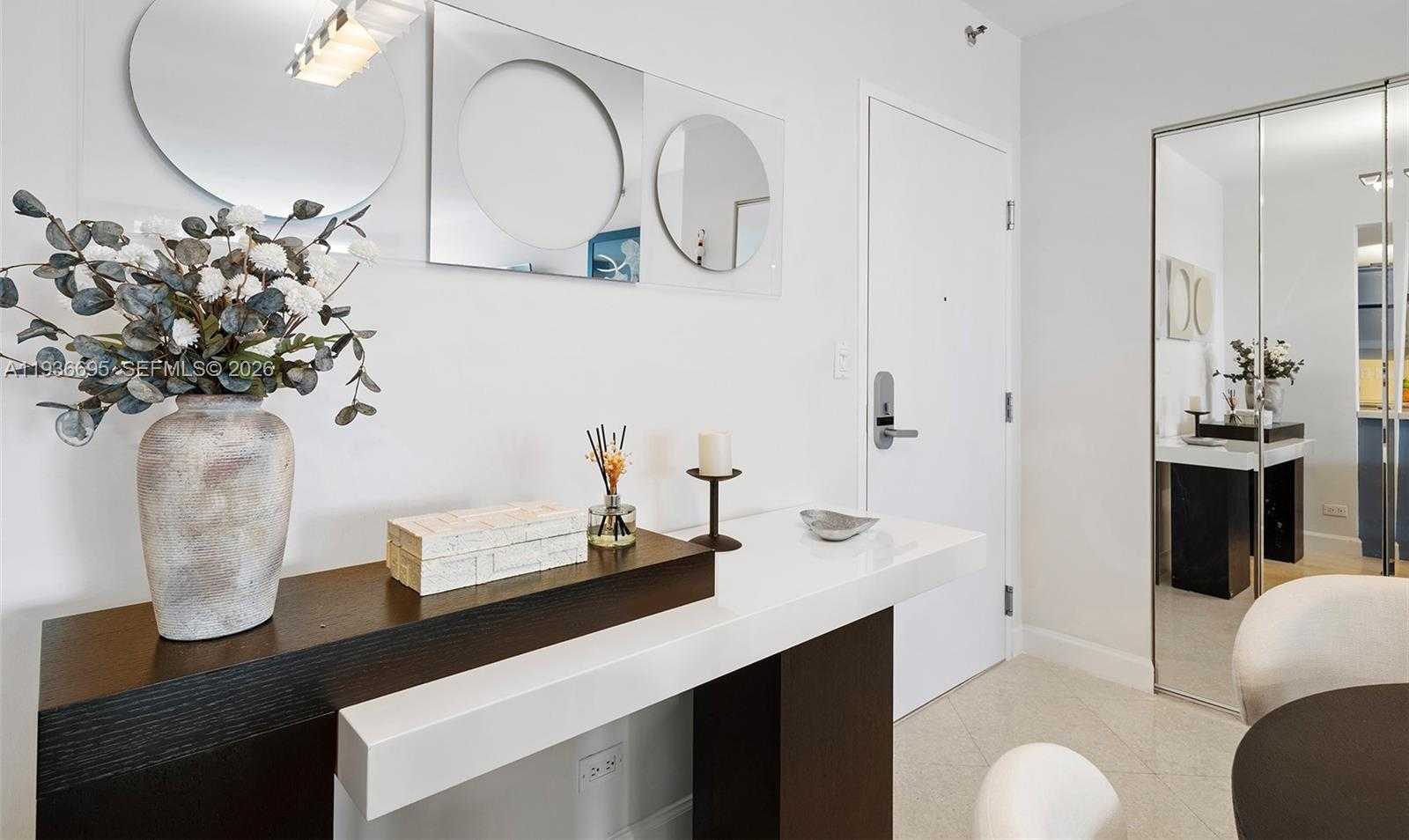 Small Image of 2301 COLLINS AVE #408, Miami Beach Number 7