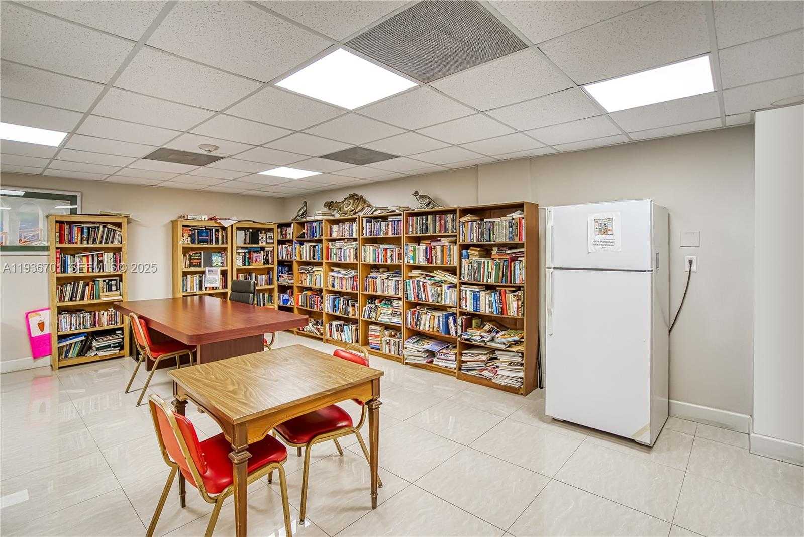 Small Image of 1833 SOUTH OCEAN DR #902, Hallandale Beach Number 26