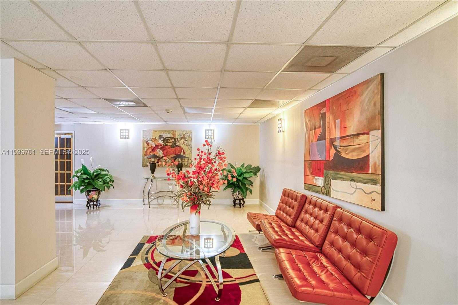 Small Image of 1833 SOUTH OCEAN DR #902, Hallandale Beach Number 27