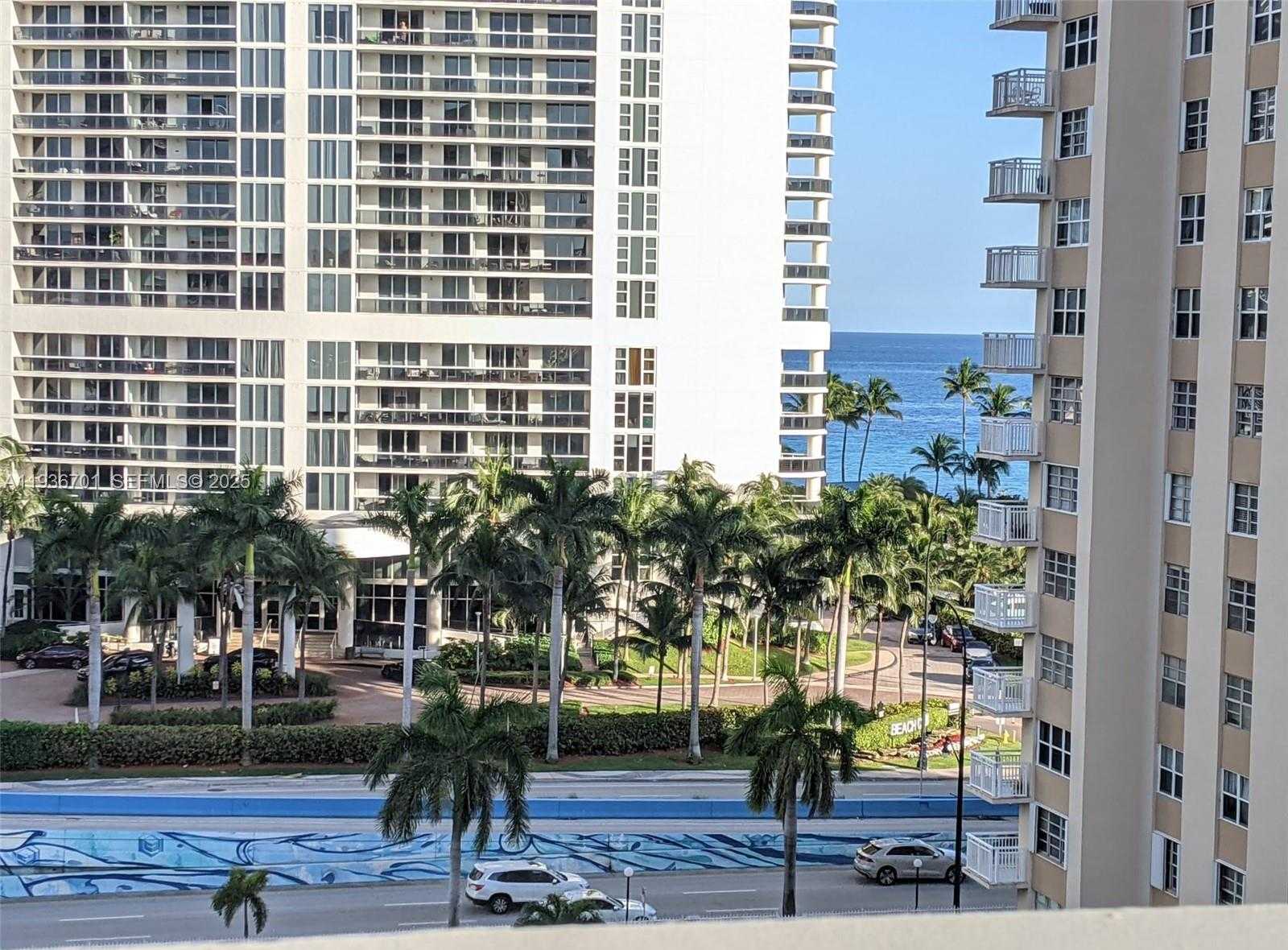 Small Image of 1833 SOUTH OCEAN DR #902, Hallandale Beach Number 35