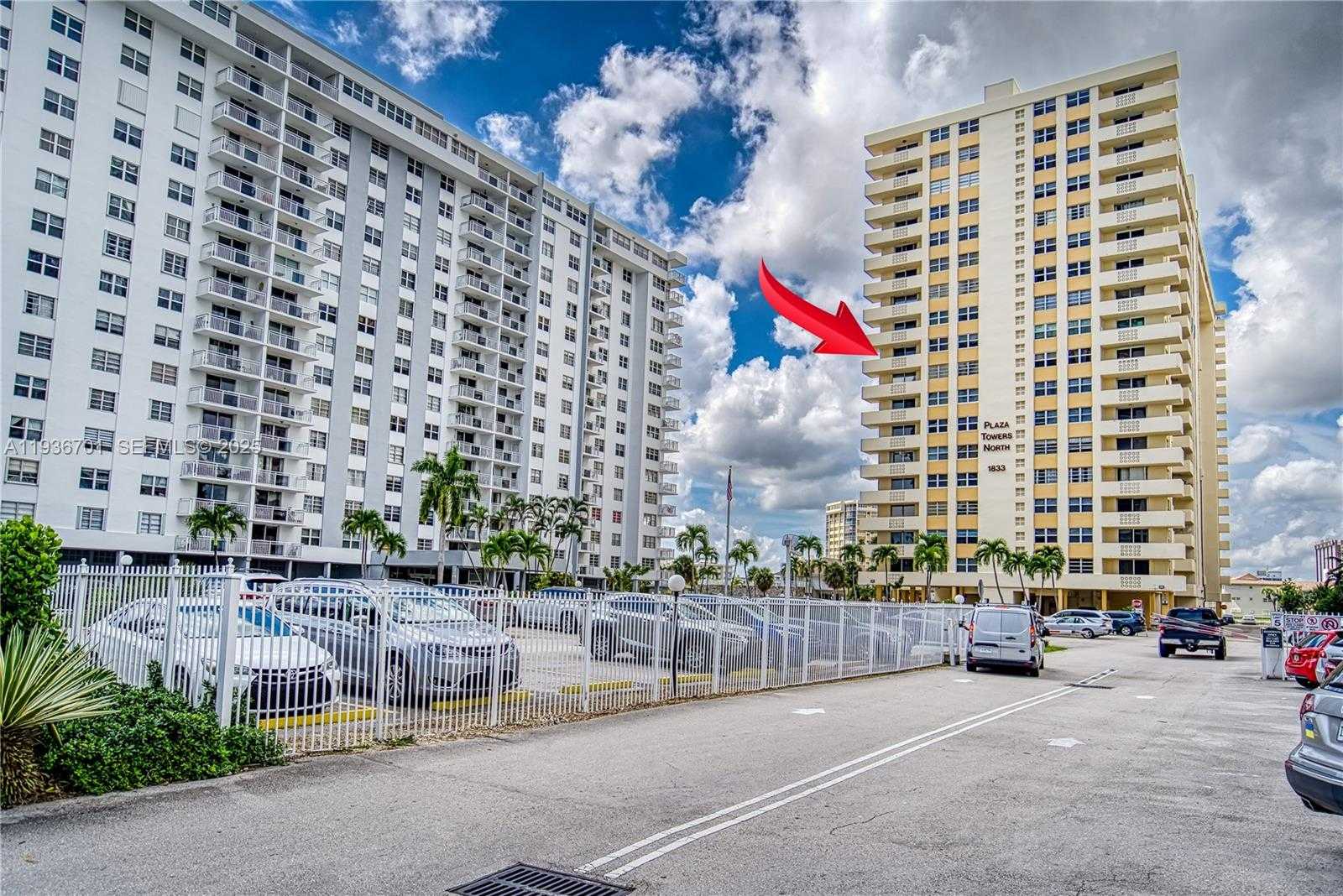 Small Image of 1833 SOUTH OCEAN DR #902, Hallandale Beach Number 42