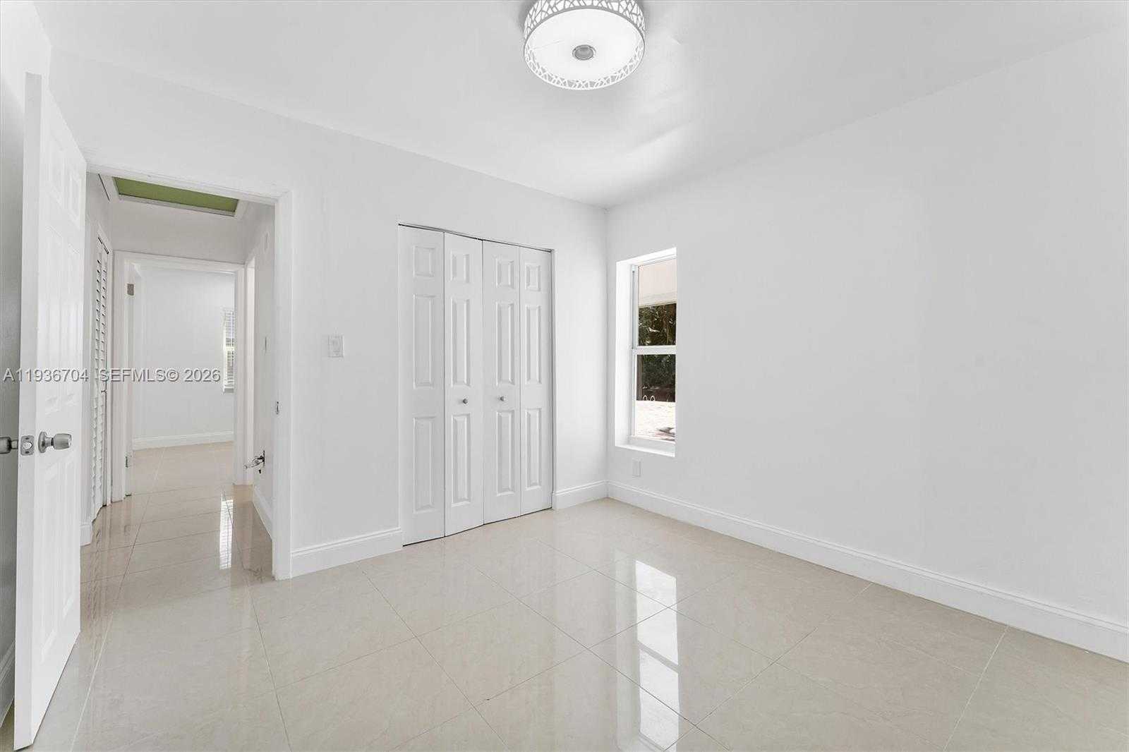 Small Image of 300 SOUTH WEST 11TH CT, Fort Lauderdale Number 20