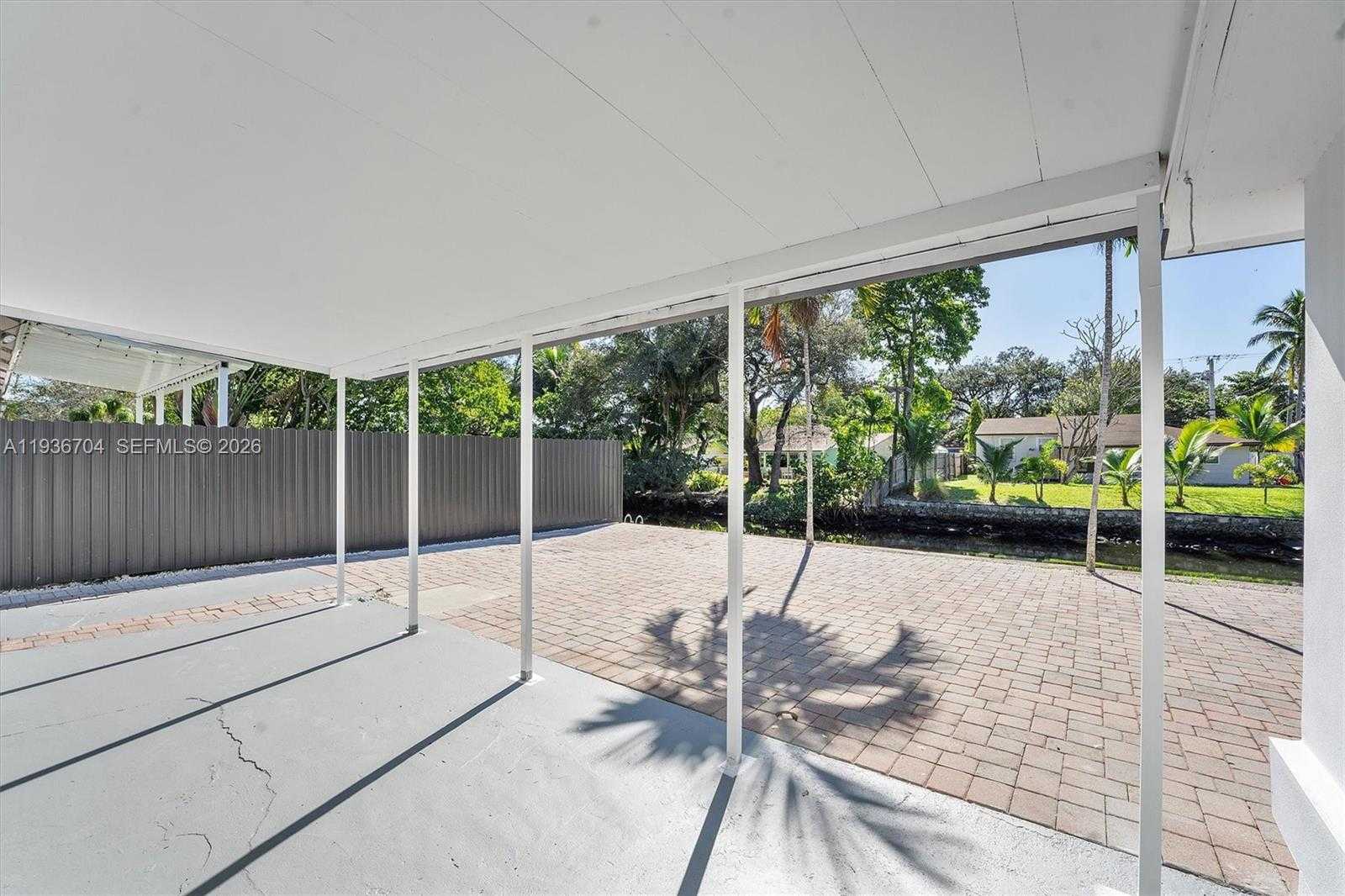 Small Image of 300 SOUTH WEST 11TH CT, Fort Lauderdale Number 33